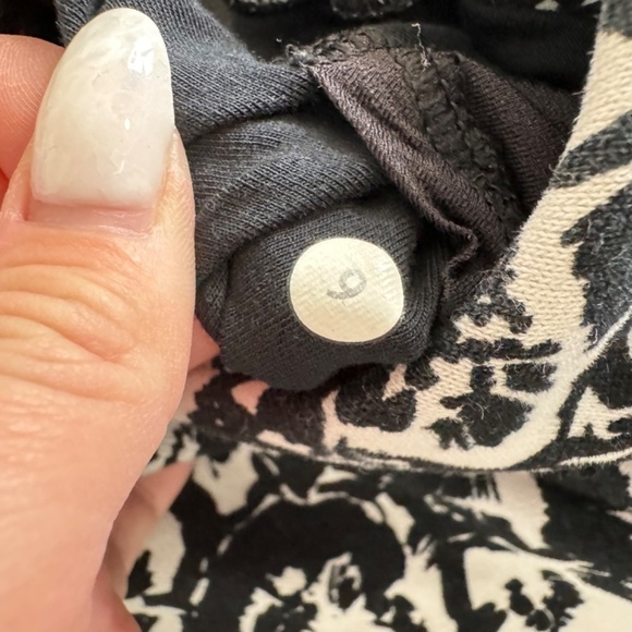 Lululemon Cozy Cuddle up Jacket - Picture 7 of 8